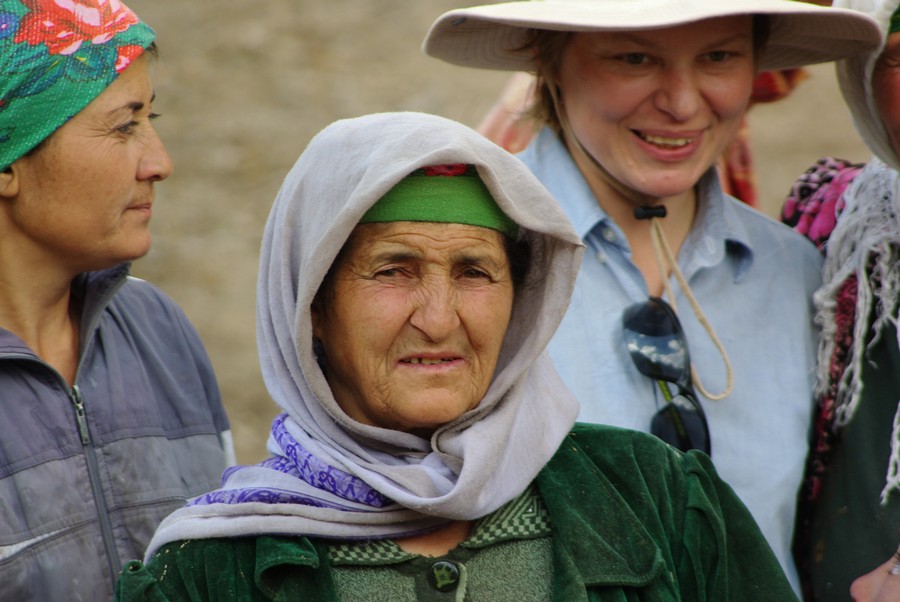 пожилая таджичка